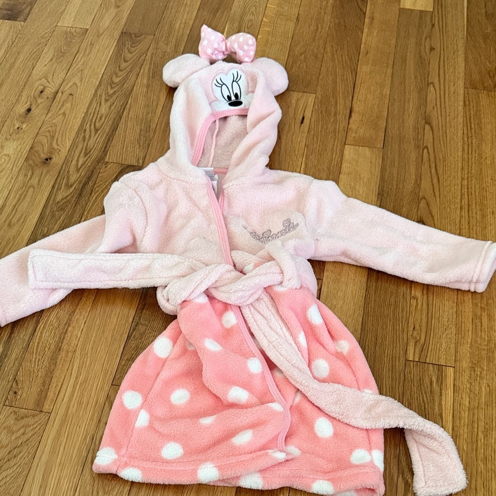 Disney Minnie Mouse Pink Polka Dot Kids Robe